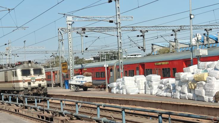 WhatsApp Image 2026-02-15 at 6.36.23 PM-pTPkvStFZI.jpeg